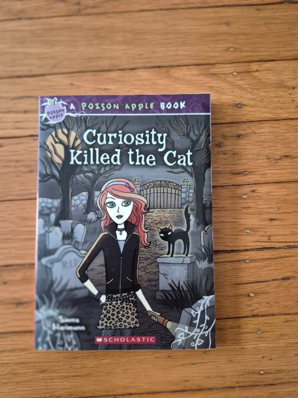 A Poison Apple Book-Curiosity Killed The Cat"